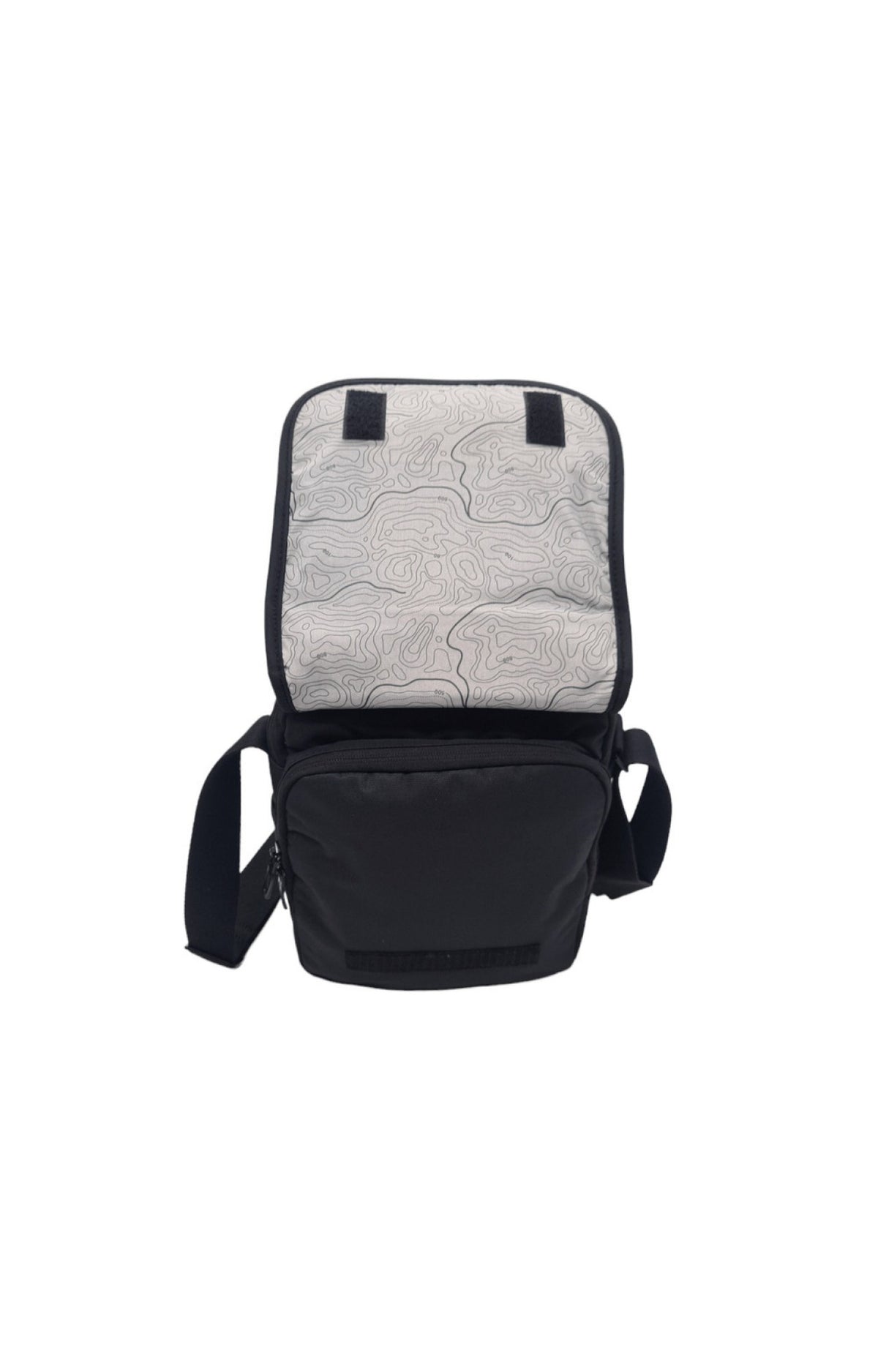 D00914-06 BLACK MENS DISCOVERY CROSSBODY BAG