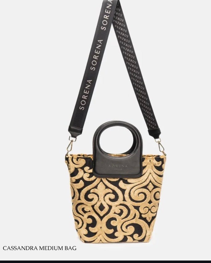CASSANDRA MEDIUM STATEMENT TOP HANDLE-BAG