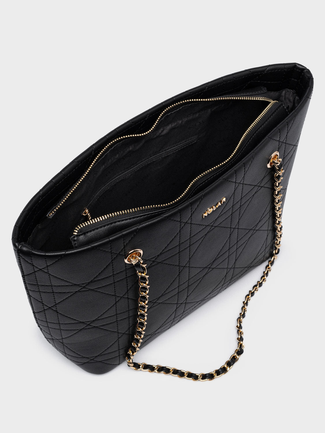 Persefoni Black
